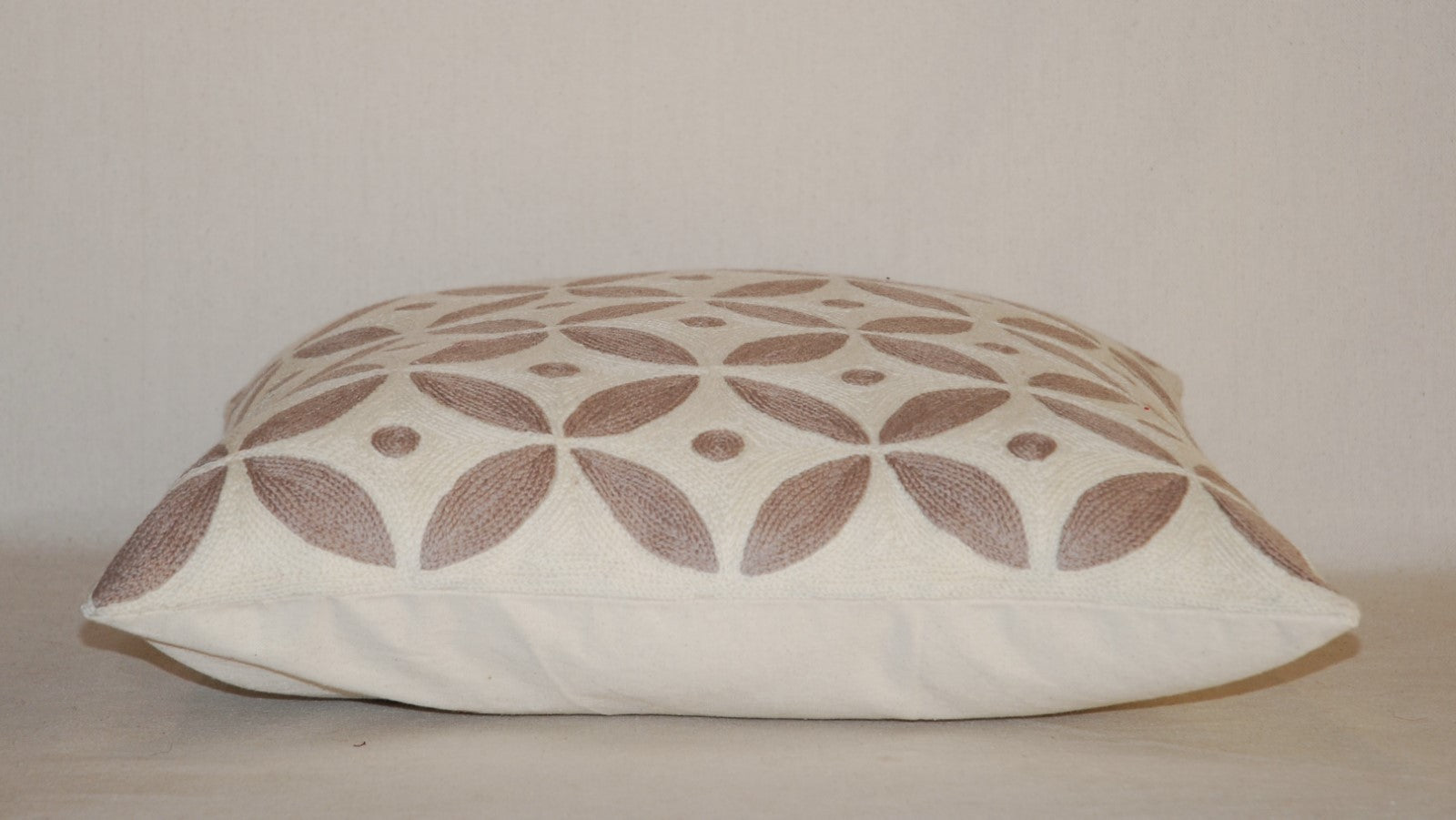 Crewel Cushion Cover Throw Pillow, Beige and White Embroidery #CW-1105