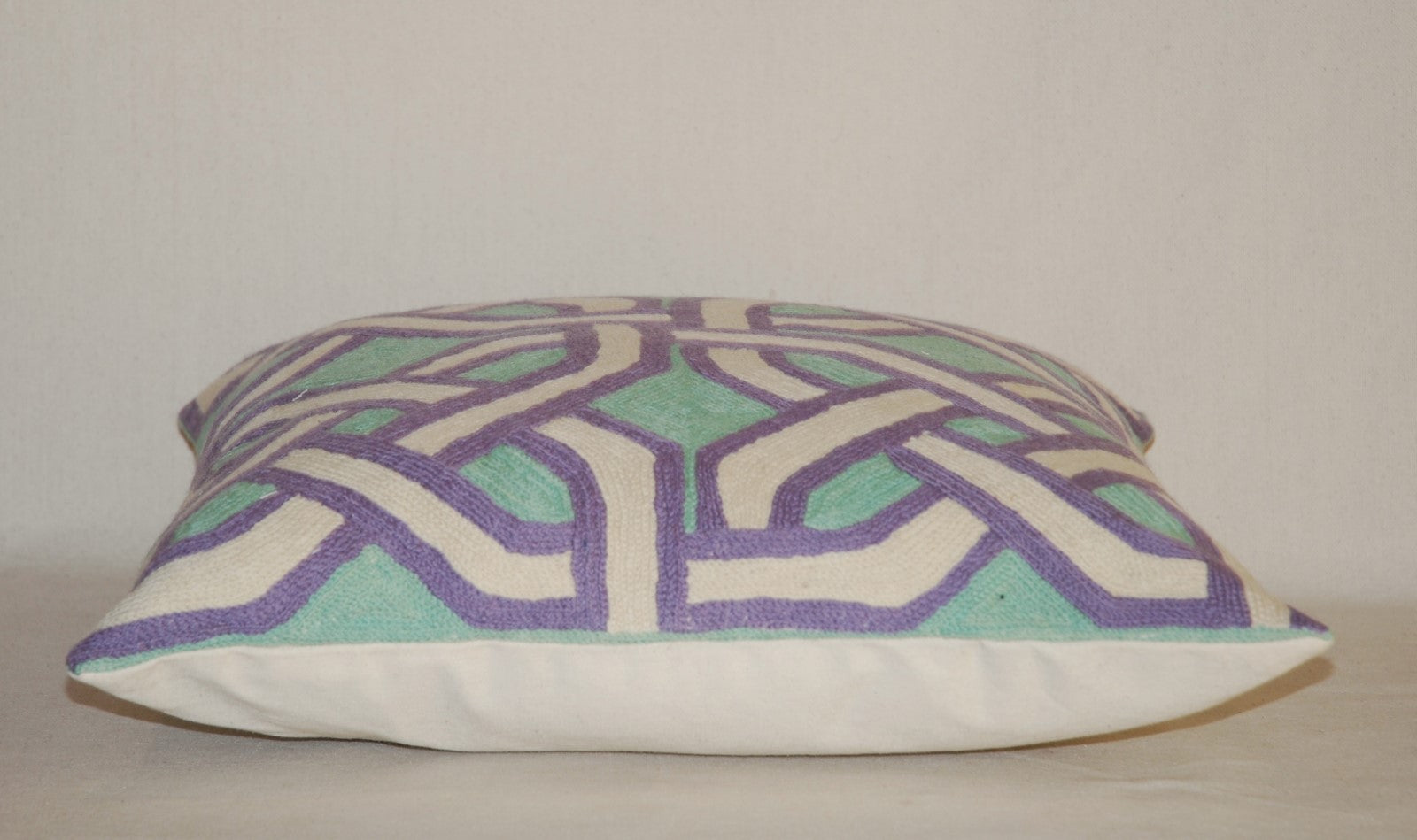 Crewel Embroidery Throw Pillow Cushion Cover, Purple and Teal #CW-1103