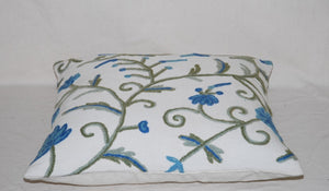 Crewel Embroidery Throw Pillowcase, Cushion Cover "Jacobean", Blue and Green on White #CW312