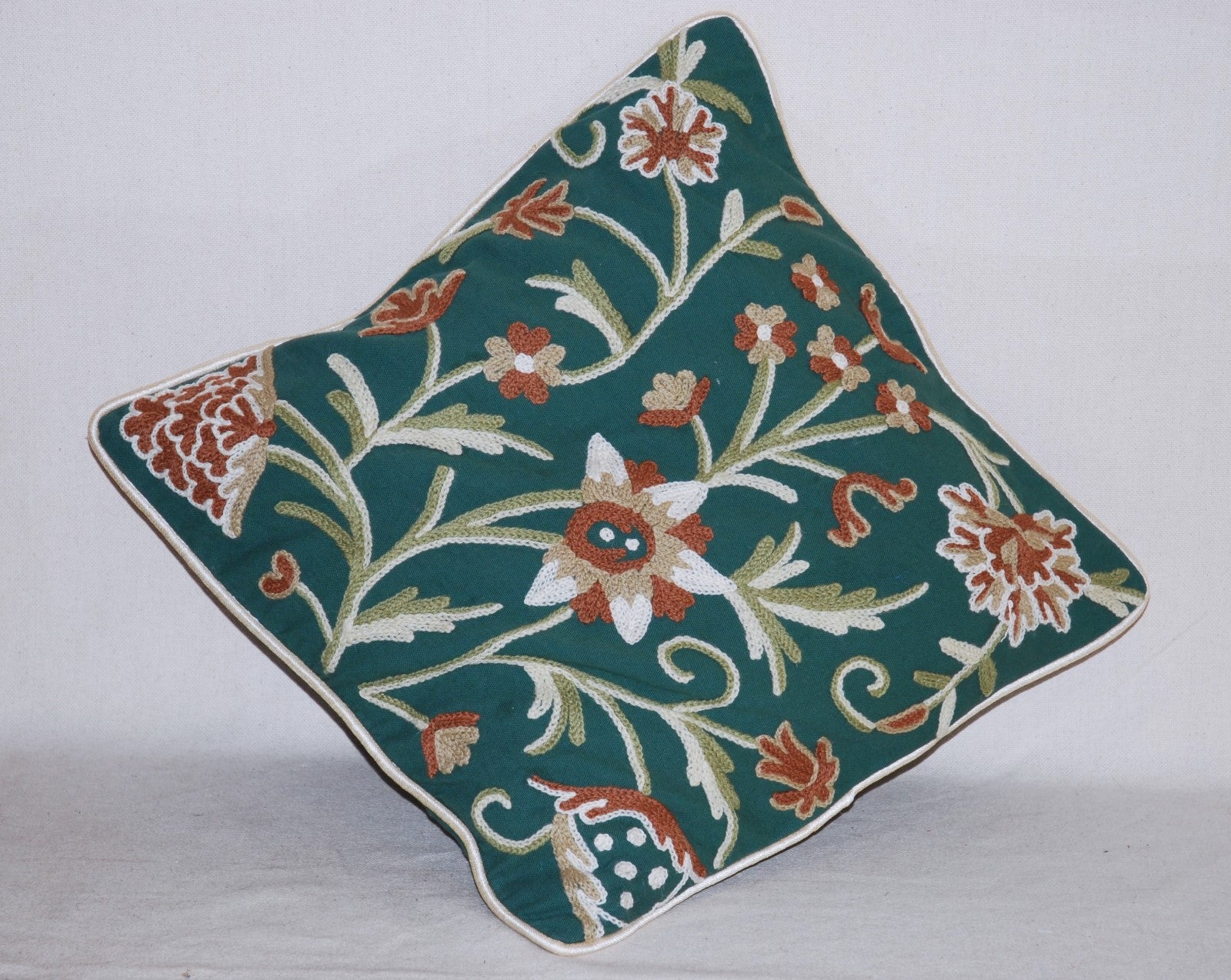 Crewel Embroidery Throw Pillowcase, Cushion Cover Multicolor on Green #CW436