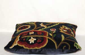 Crewel Chenille Velvet Throw Pillow Cushion Cover "Watlab" Black, Multicolor #CW501