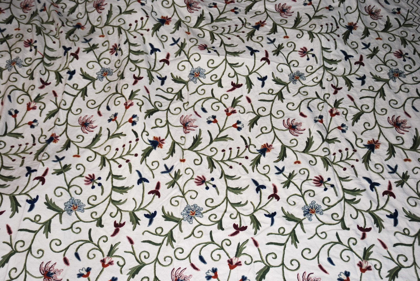 Cotton Crewel Embroidered Bedspread Jacobean, Multicolor #TML1002
