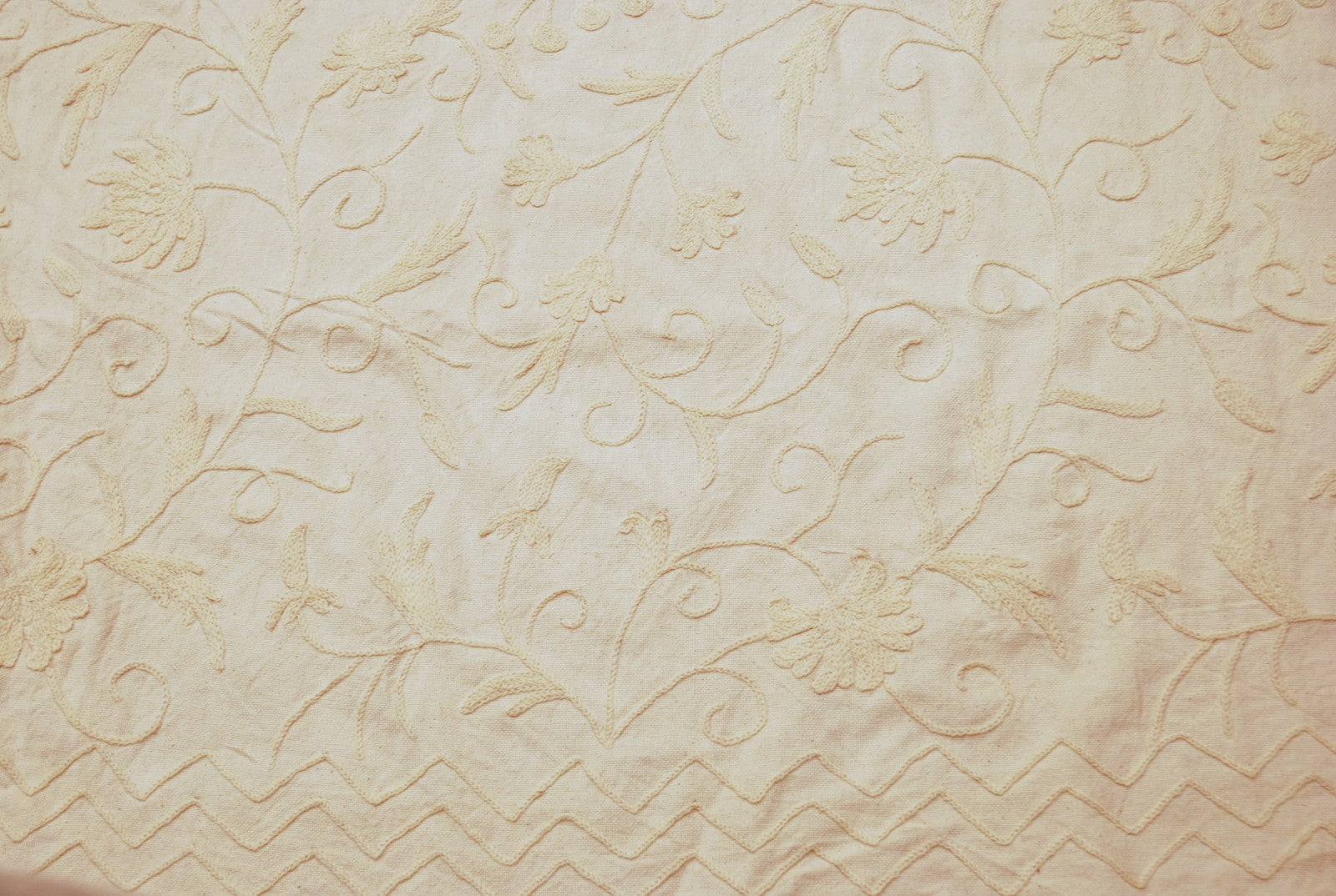 Cotton Crewel Embroidered Bedspread Jacobean White on White #TML1552