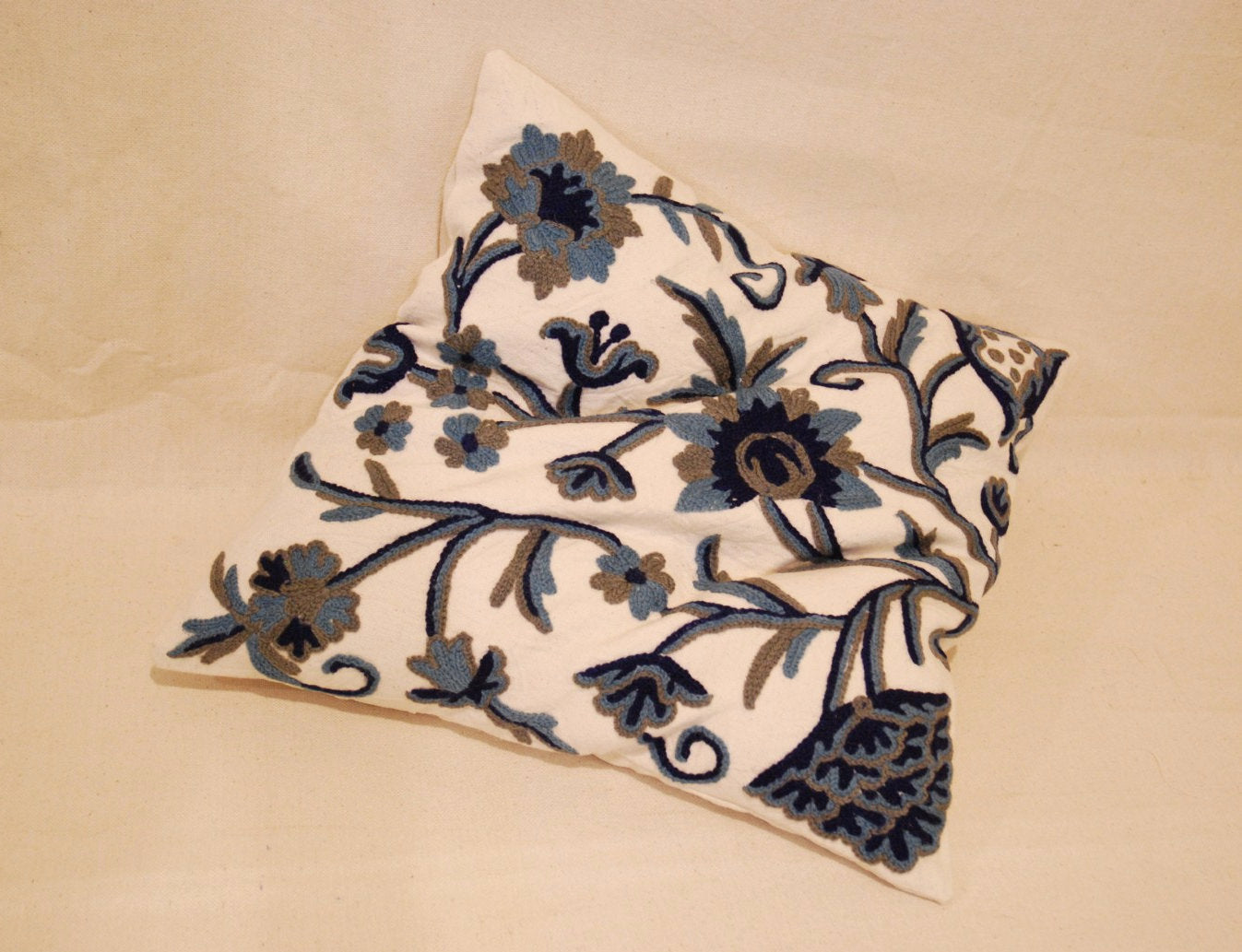 Cotton Crewel work Throw Pillow Cushion Cover "Tree of Life" Blue on White #CW402