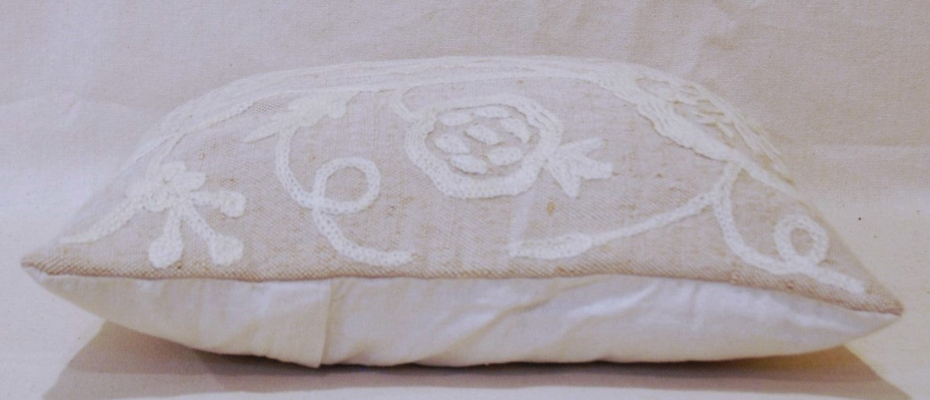 Crewel Jute Throw Pillow Cushion Cover, White on Beige #CW921
